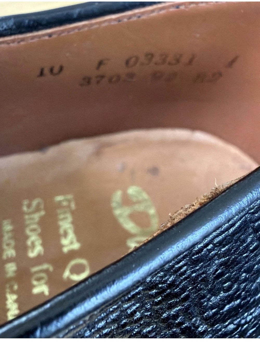 Classic Black Leather Derby Shoes - Timeless Lace-Up - Picture 5 of 6